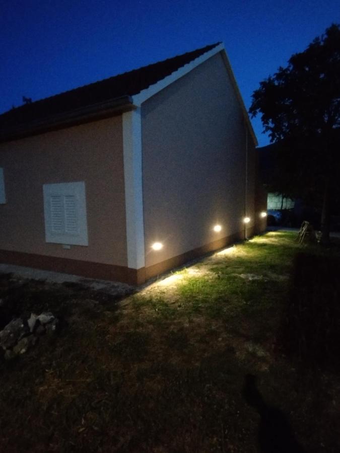 Maris Vodenjak Exterior foto